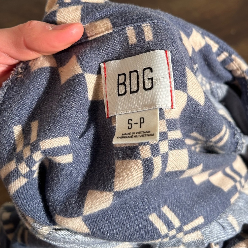 BDG flannel - Picture 4 of 6